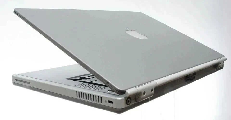Laptops Hinges and Outer Covers Laptops Hinges and Outer Covers